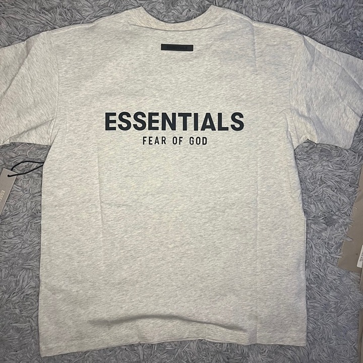 Essentials fear of good Tshirt oatmeal brand new