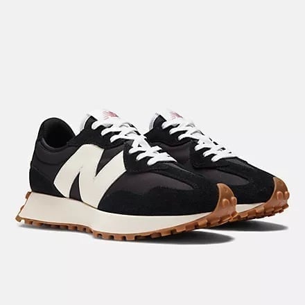 New Balance Women's 327 Shoes - size: w 8 - m 6.5 - size 39 /White/Gum