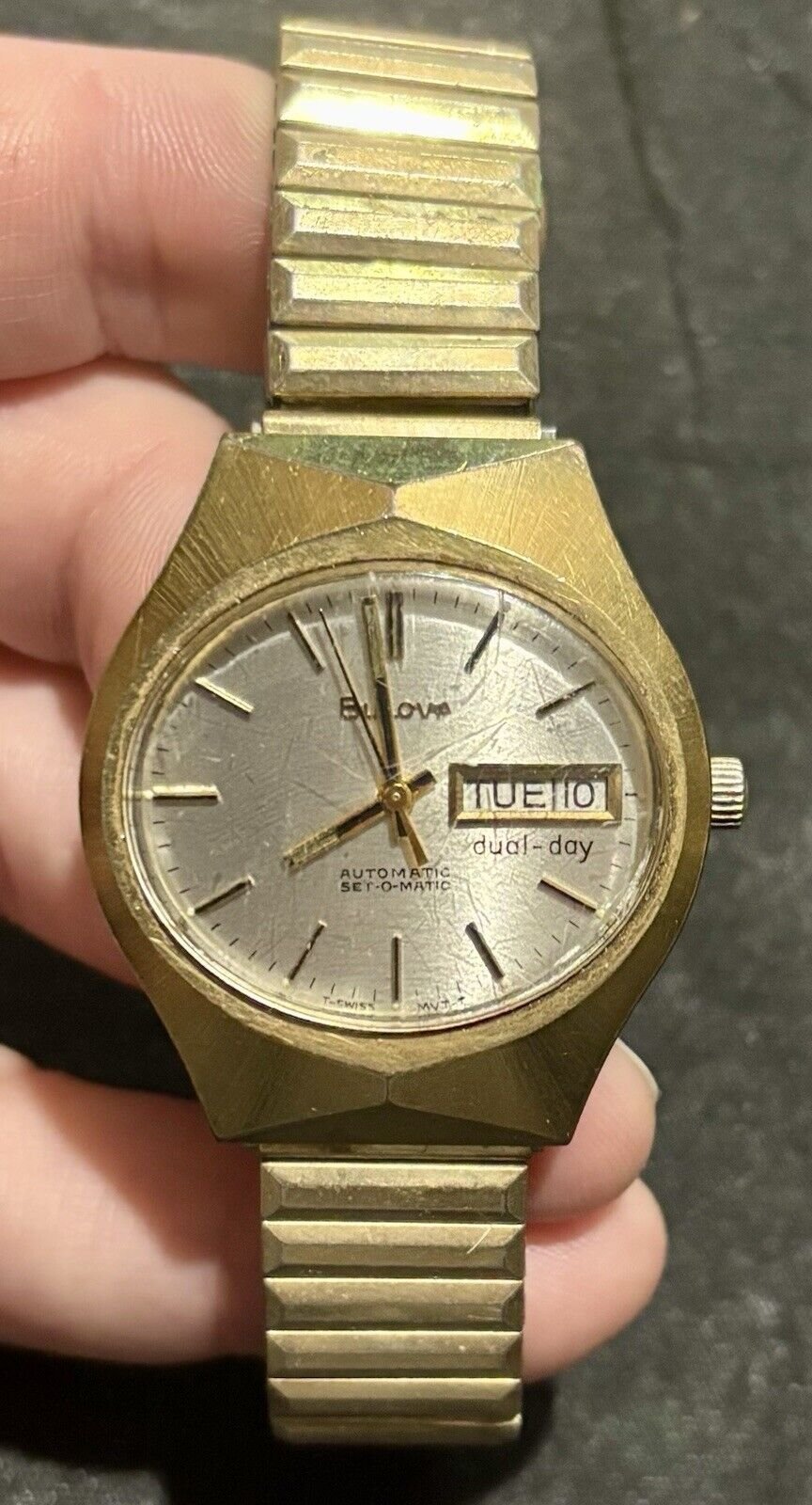 Bulova Watch N7 Automatic Dual Day Works 1977 Vintage Rare Face