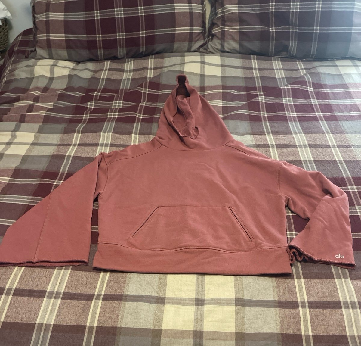 ALO YOGA Low Key Bell-Sleeve Pullover Hoodie size Small