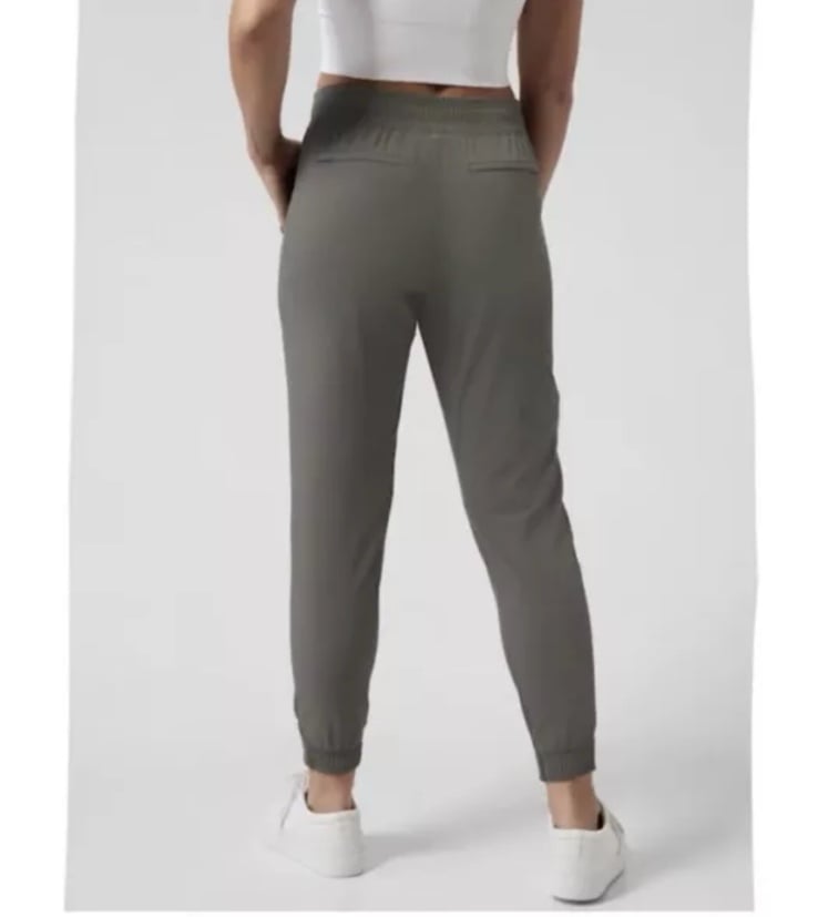 Athleta Brooklyn Jogger Size 26 Mountain Olive featherweight stretch Mid-rise