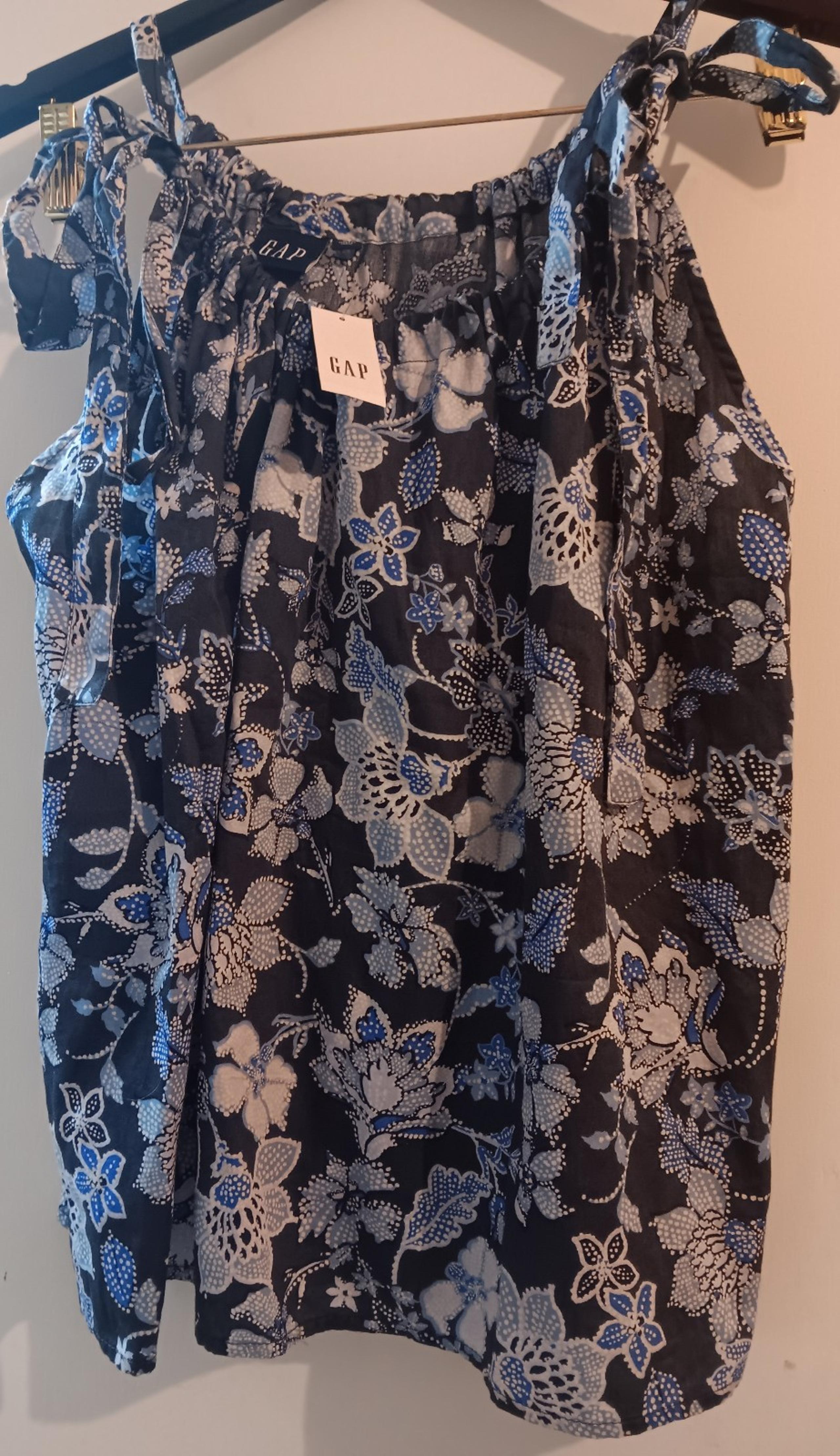 Women's Gap Tank Top