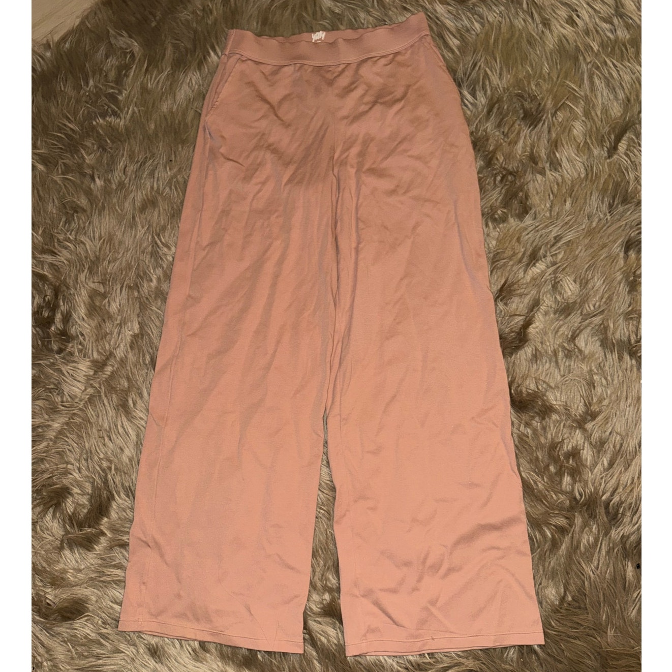 New Fabletics Yitty Body Butter Straight Leg Pant Brown Sugar size M