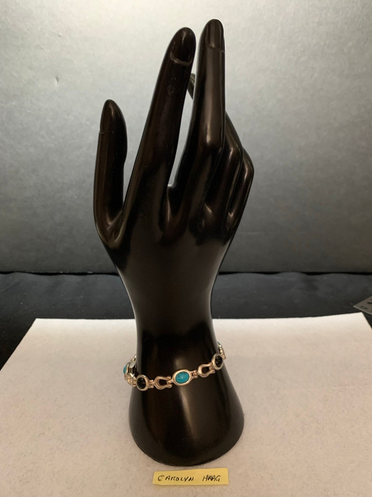 VINTAGE STERLING SILVER HORSESHOE LINK ONYX & TURQUOISE BRACELET