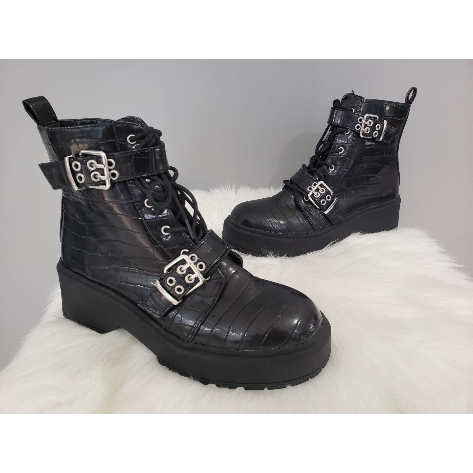 NEW Forever 21 High Top Platform Combat Boots Buckle Gothic 90s y2k emo croc