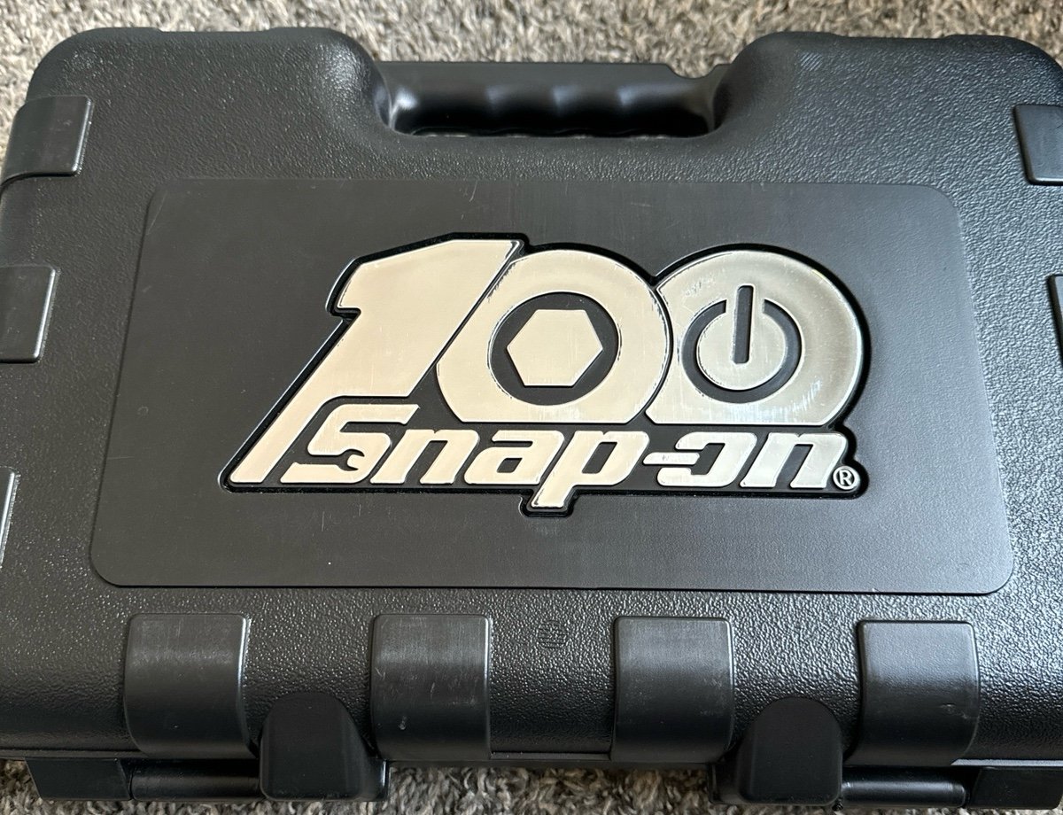 Snap on tool case