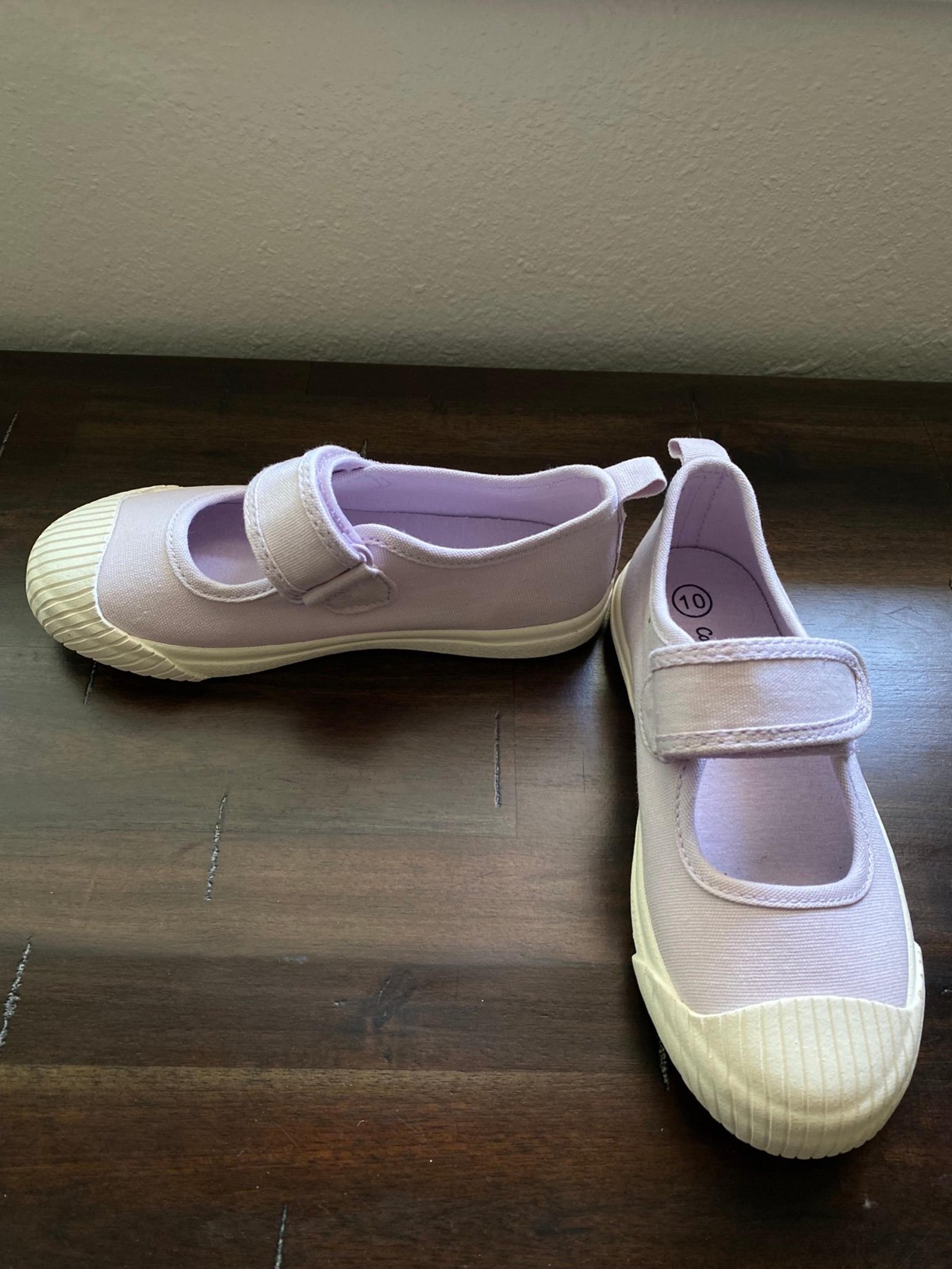 Cat & Jack Toddler Girls Sneakers, Size 10, NWOT
