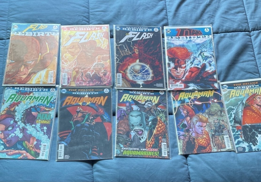 Comic book lot