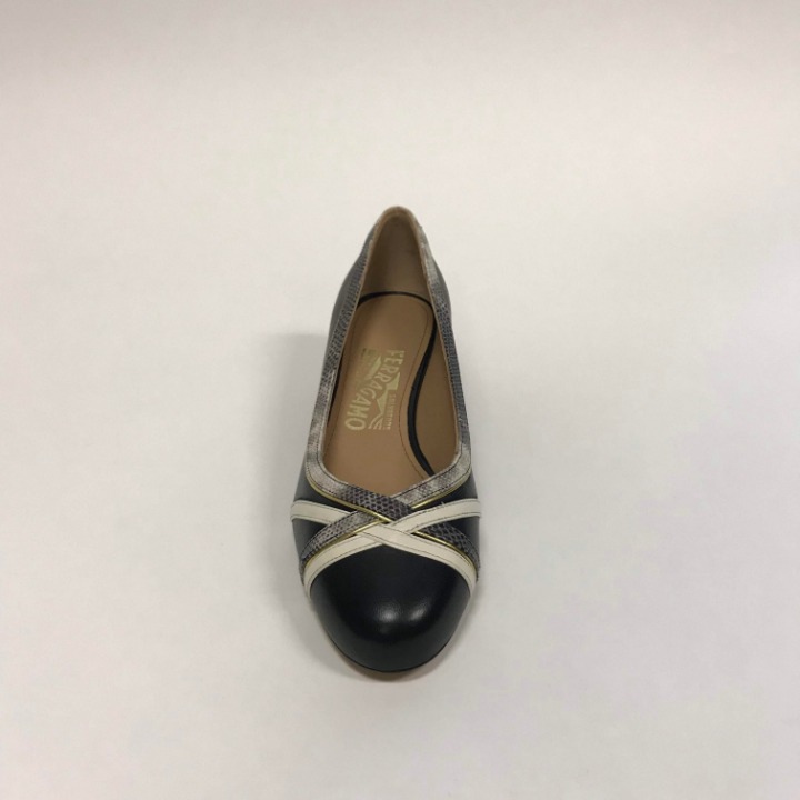 Salvatore Ferragamo GAMY Size 8 Shoes