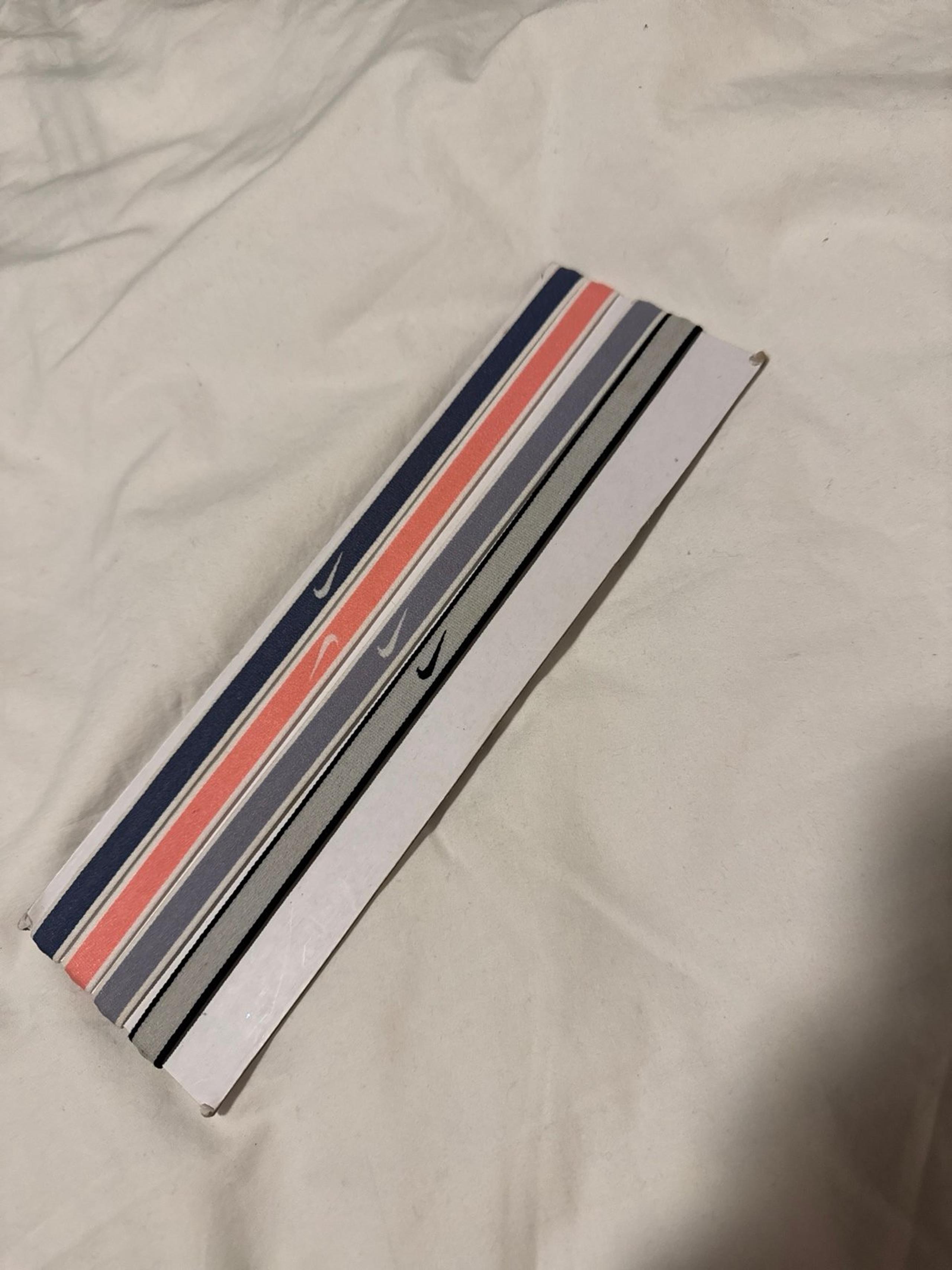 Nike headband