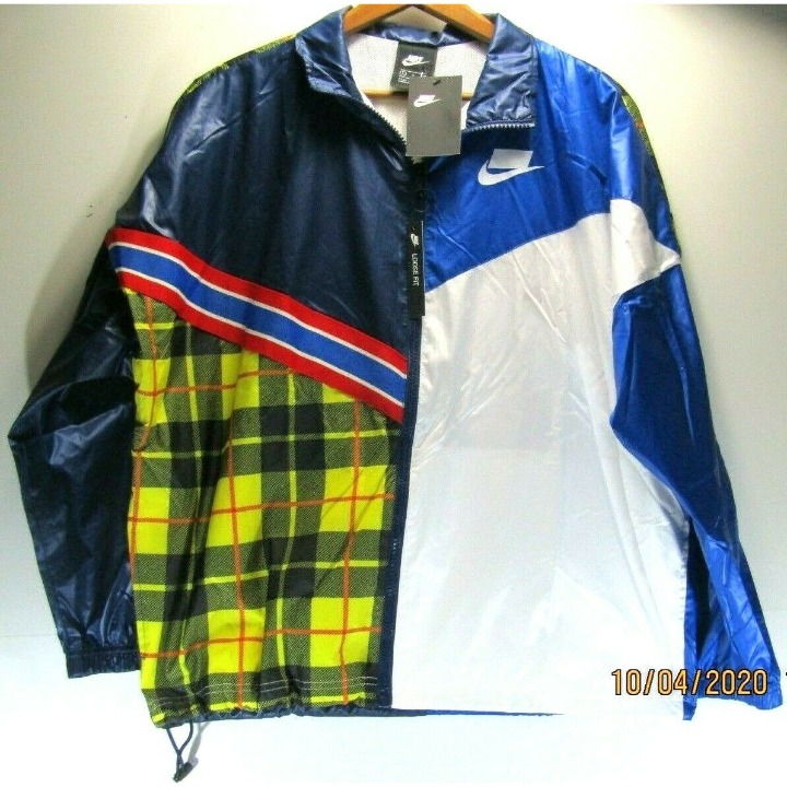 NWT Nike Sportswear Women's Multicolor P