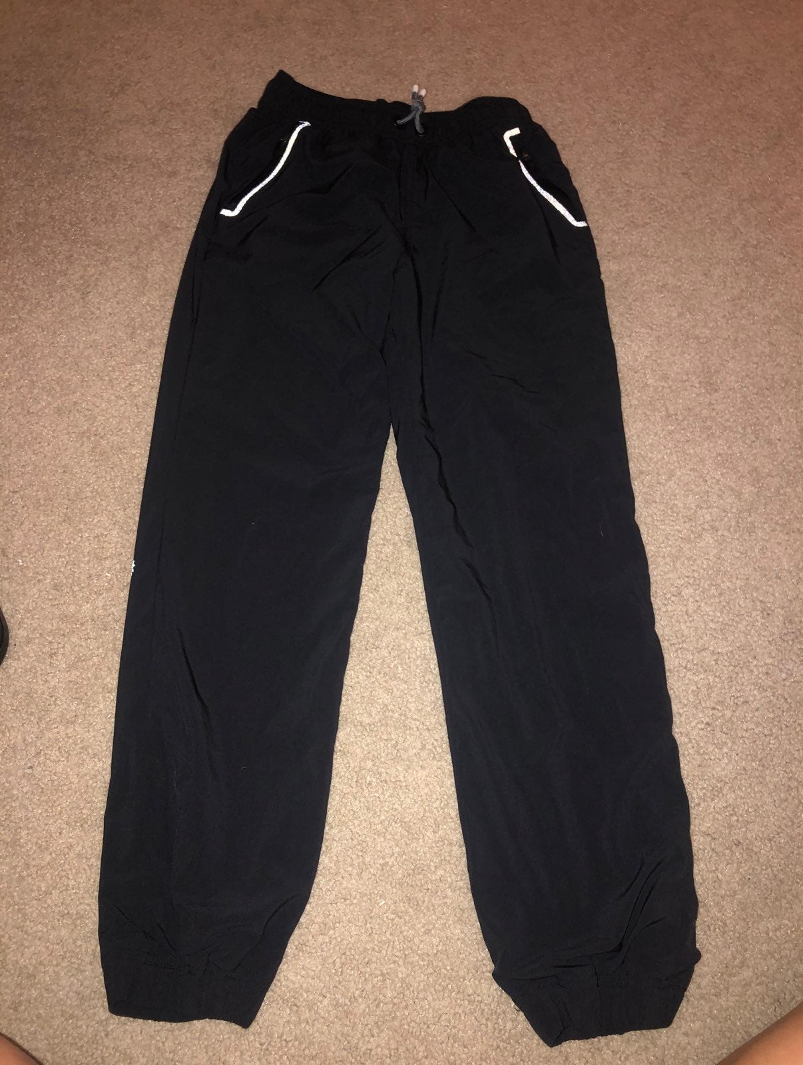 Athleta sporty pants