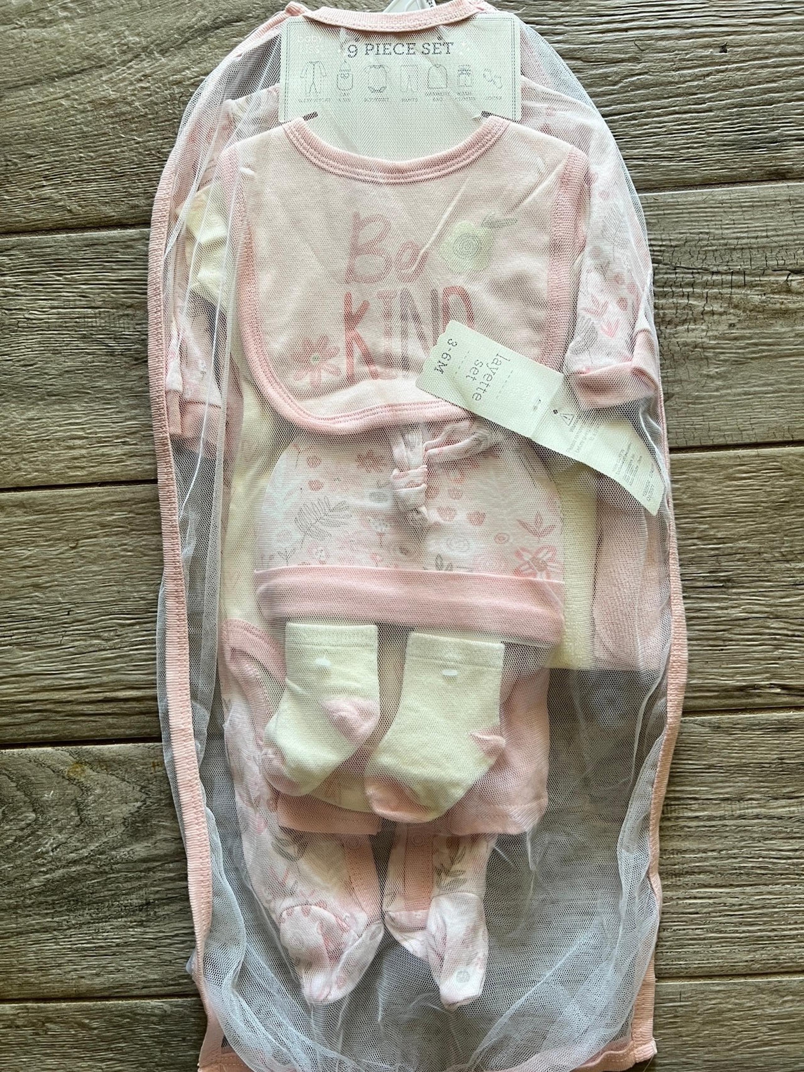 9pc newborn girl starter set 3-6m NWT