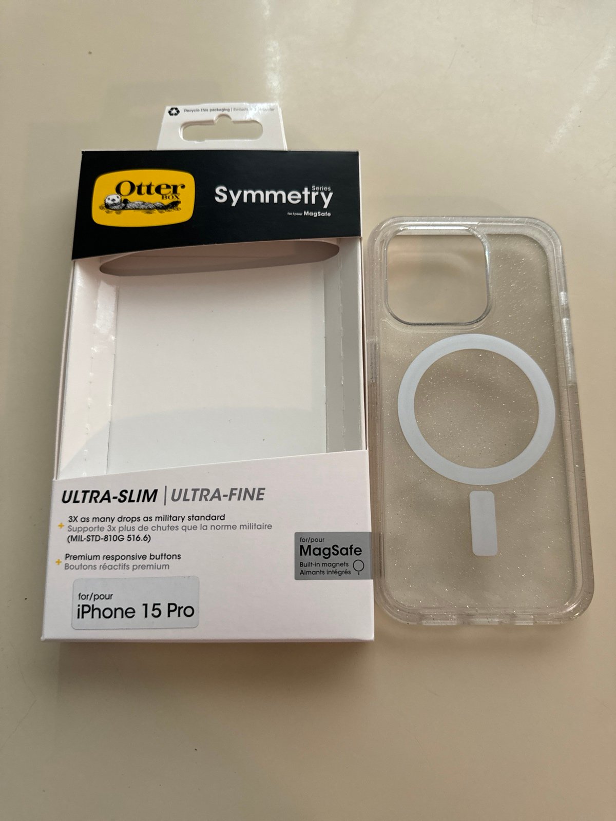 Otterbox iPhone 15 pro case symmetry series