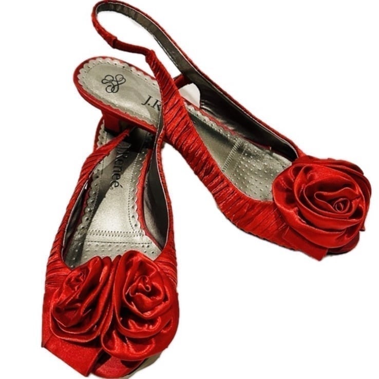 J. RENEE Shoes, Women’s Size 8.5M, Ruby Red Slippers Satin Rose, Statement Shoes