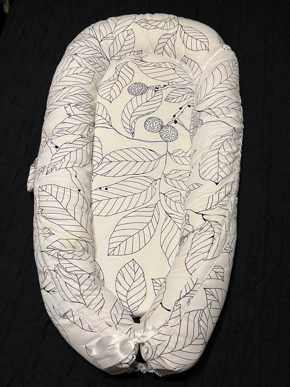 Baby lounger nest
