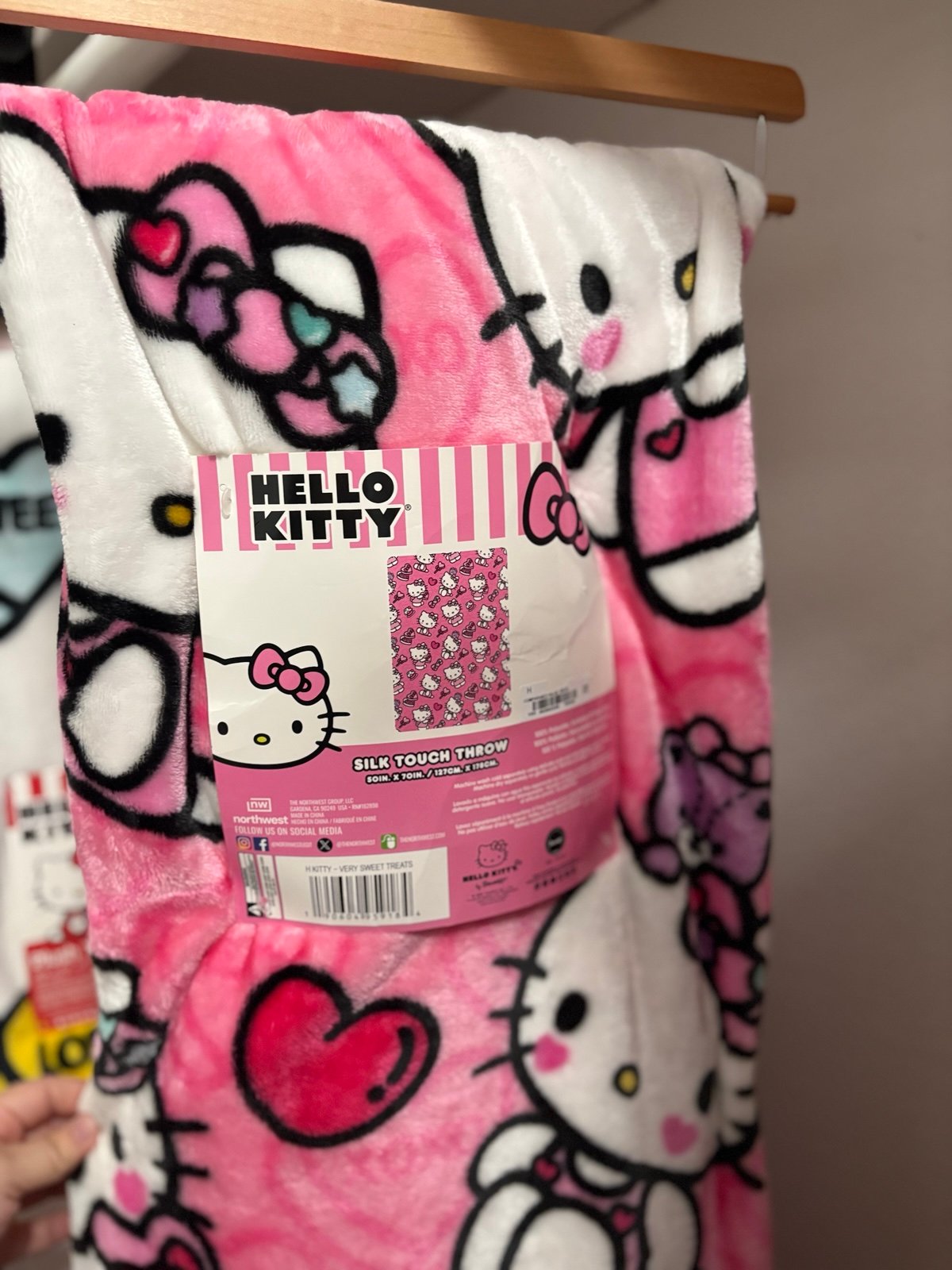 Hello kitty Ross vday