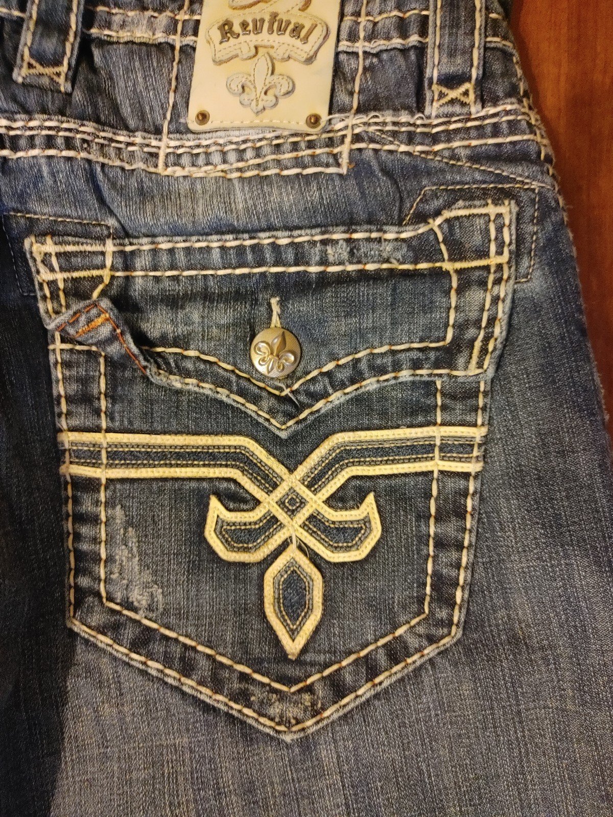 Men's Rock Revival Jeans Size 34x32