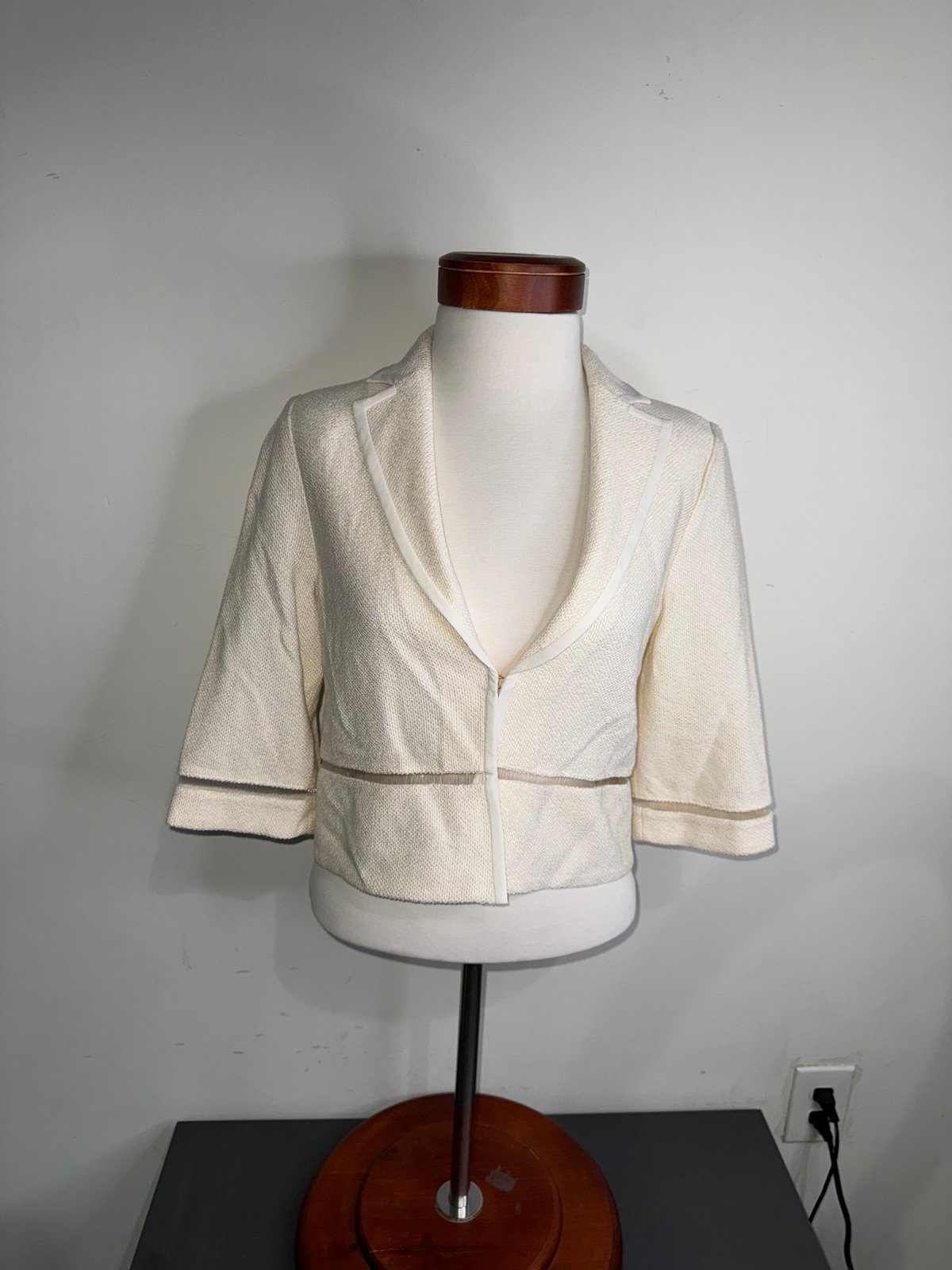 ST. JOHN Cream Open Front Sweater/Jacket