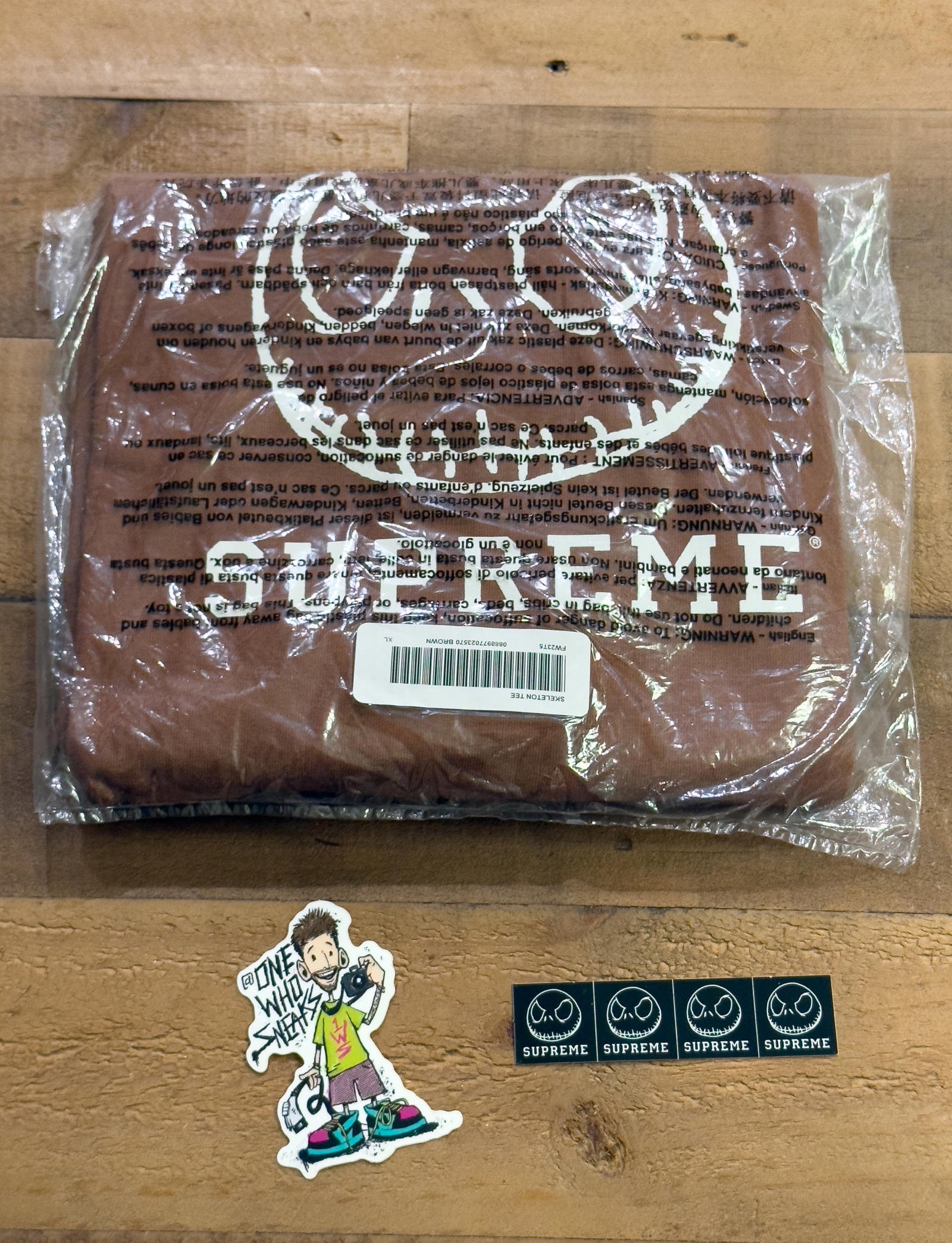 Supreme Skeleton Tee & Sticker Size XL