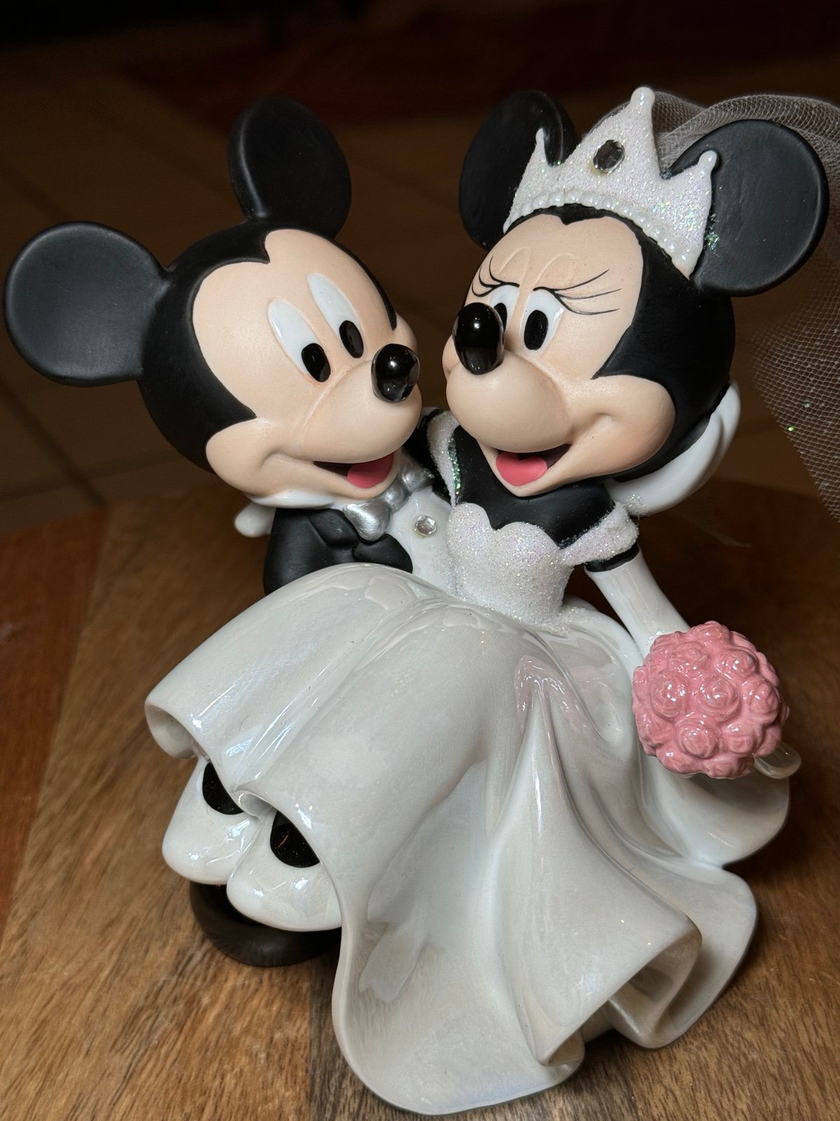 Mickey & Minnie Mouse Bride Groom Porcelain Wedding Figurine
