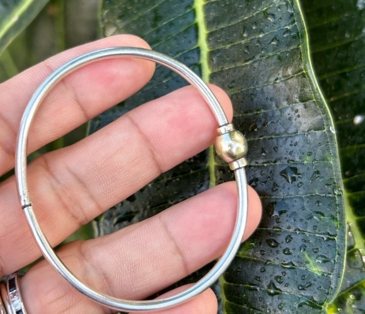 Vintages hand arts sterling silver cape cod style single screwball bracelet