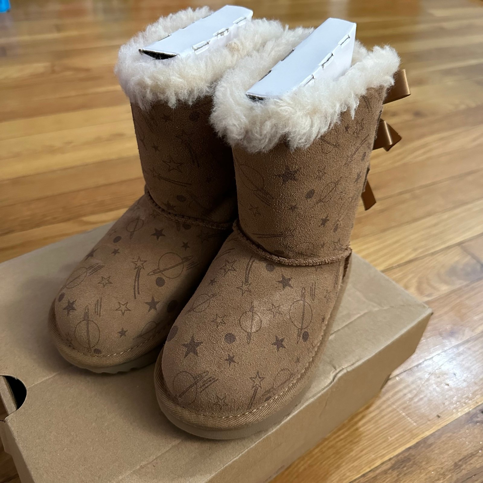 Ugg Toddler Bailey Bow Planetary Boots Authentic Kids Size 10 1138230T