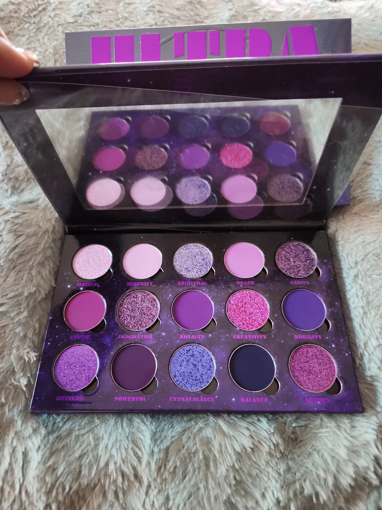 Bella Beaute Bar Ultra Violet