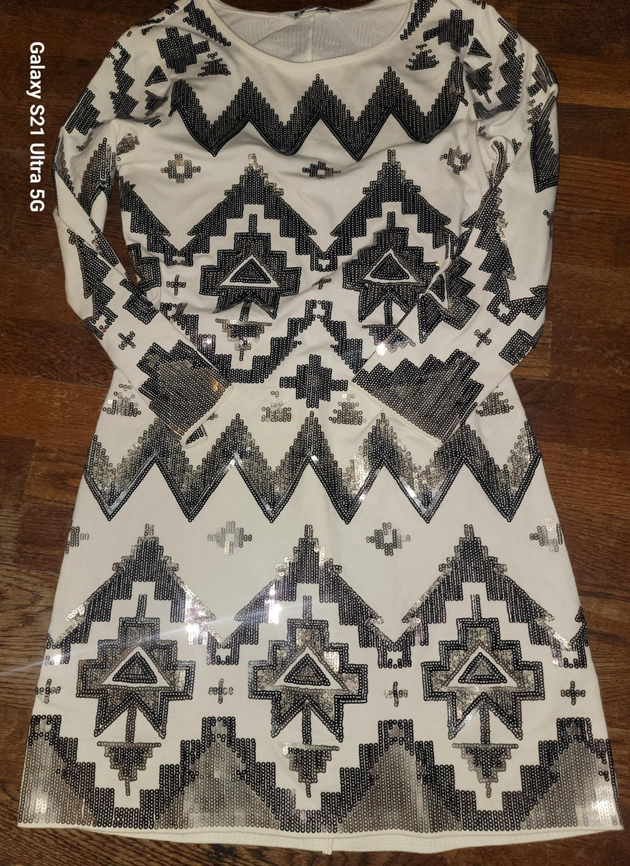 Express dress sequins above the knee size small