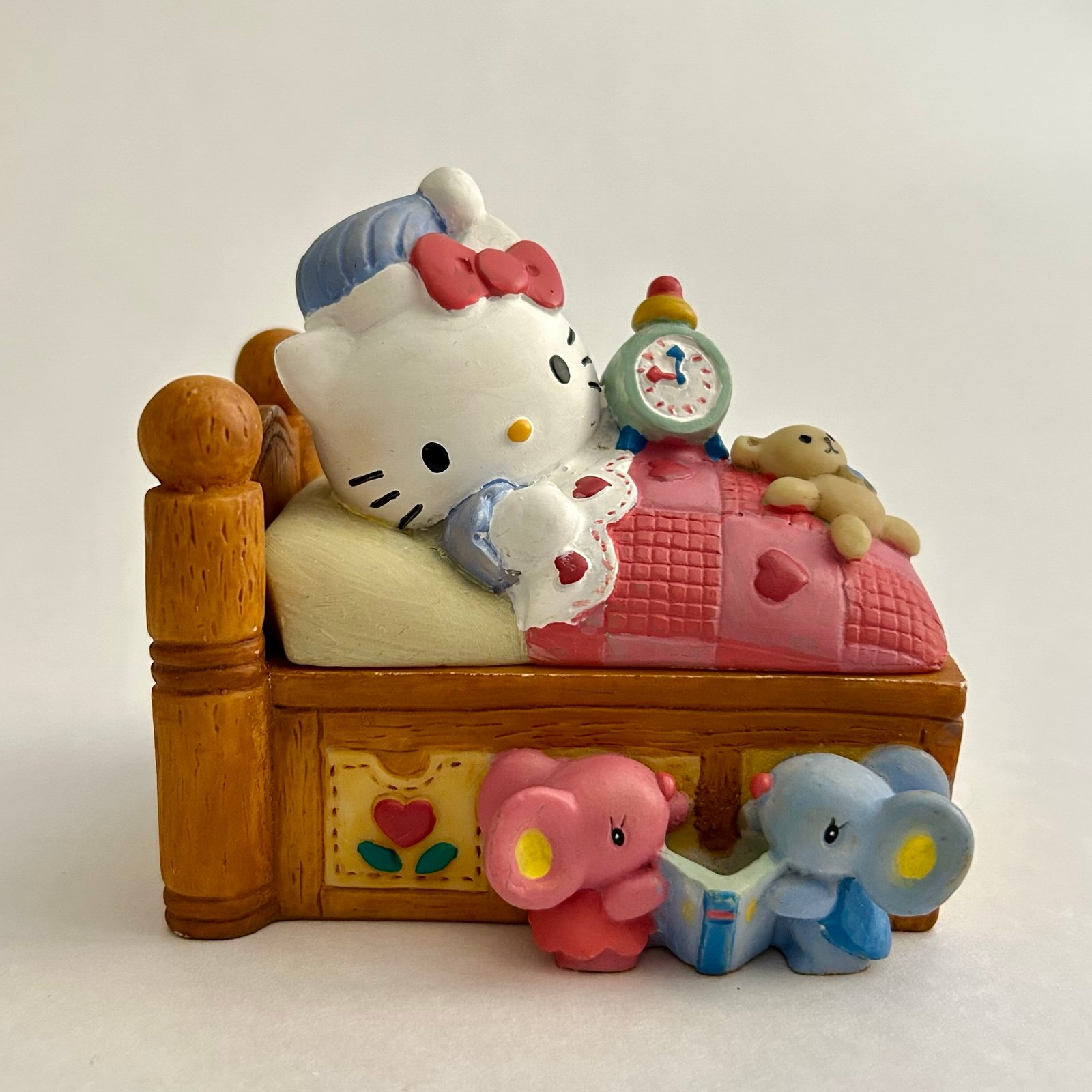 Vintage Deadstock Hello Kitty Ceramic Figure