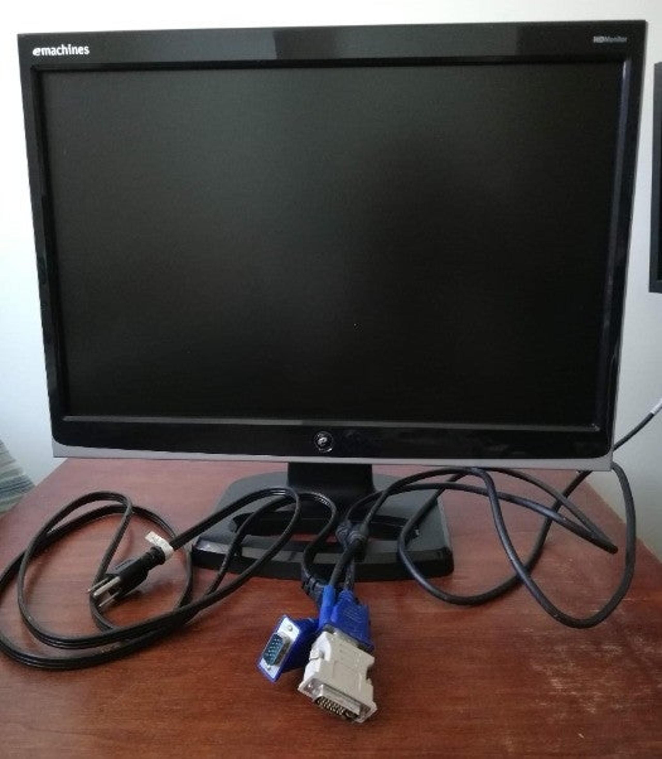 PLS READ eMachines E19T6W LCD Monitor 1440x900 VGA DVI Adapter Power Cord Cable