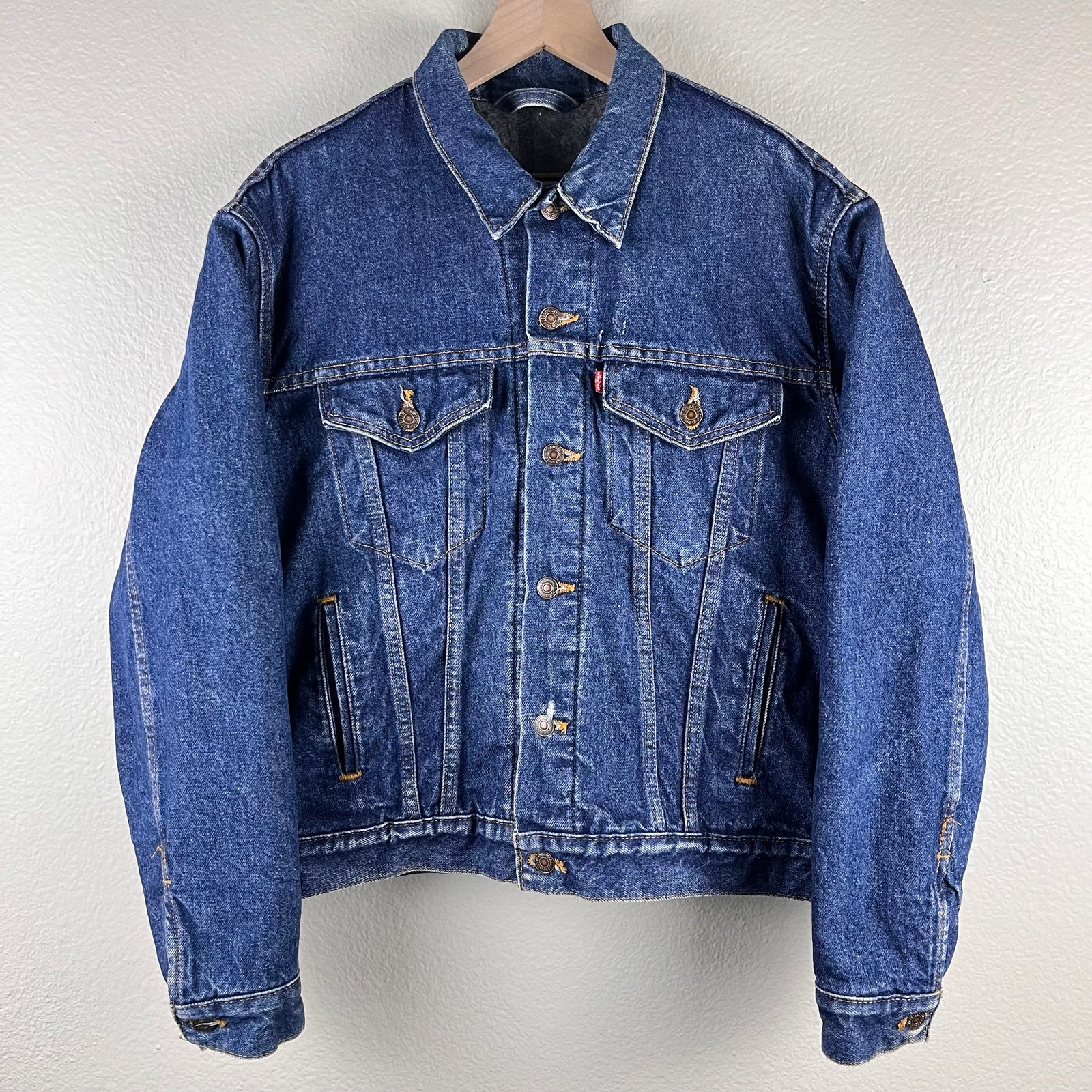 Vintage 90’s Levi’s blanket lined jean jacket