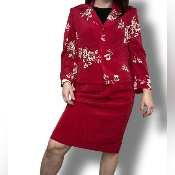 Un Jour Ailleurs Vintage Skirt Suit Set French Designer Size 44 (est US Large)