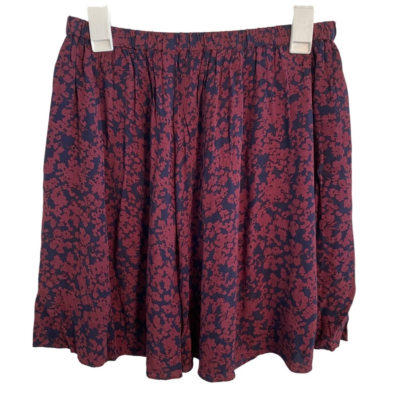 Uniqlo Skirt Womens Size Medium plum pleated mini M