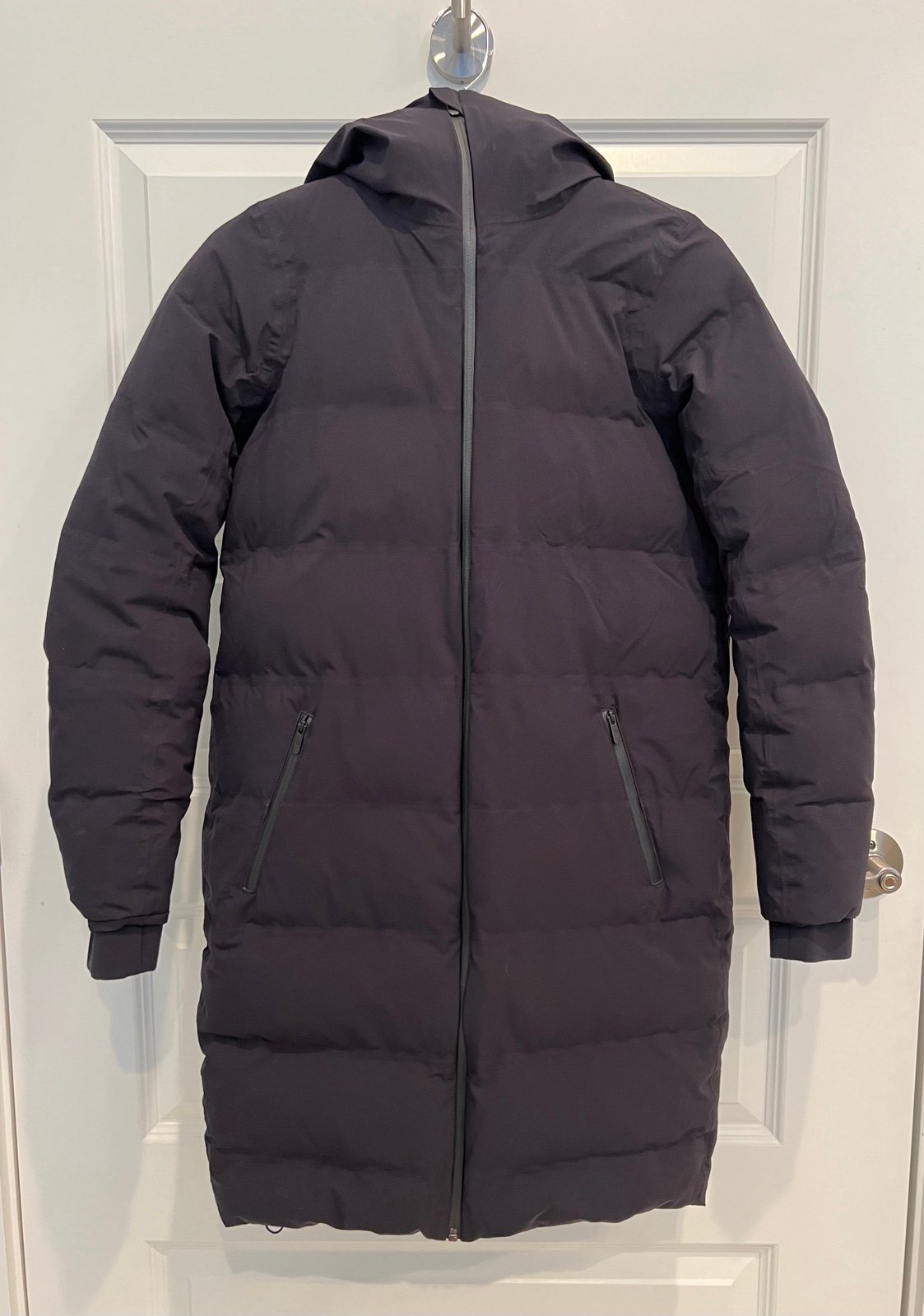 Lululemon Slush Hour Parka Goose Down Winter Coat ~ Black ~ Sz 2 ~ EUC