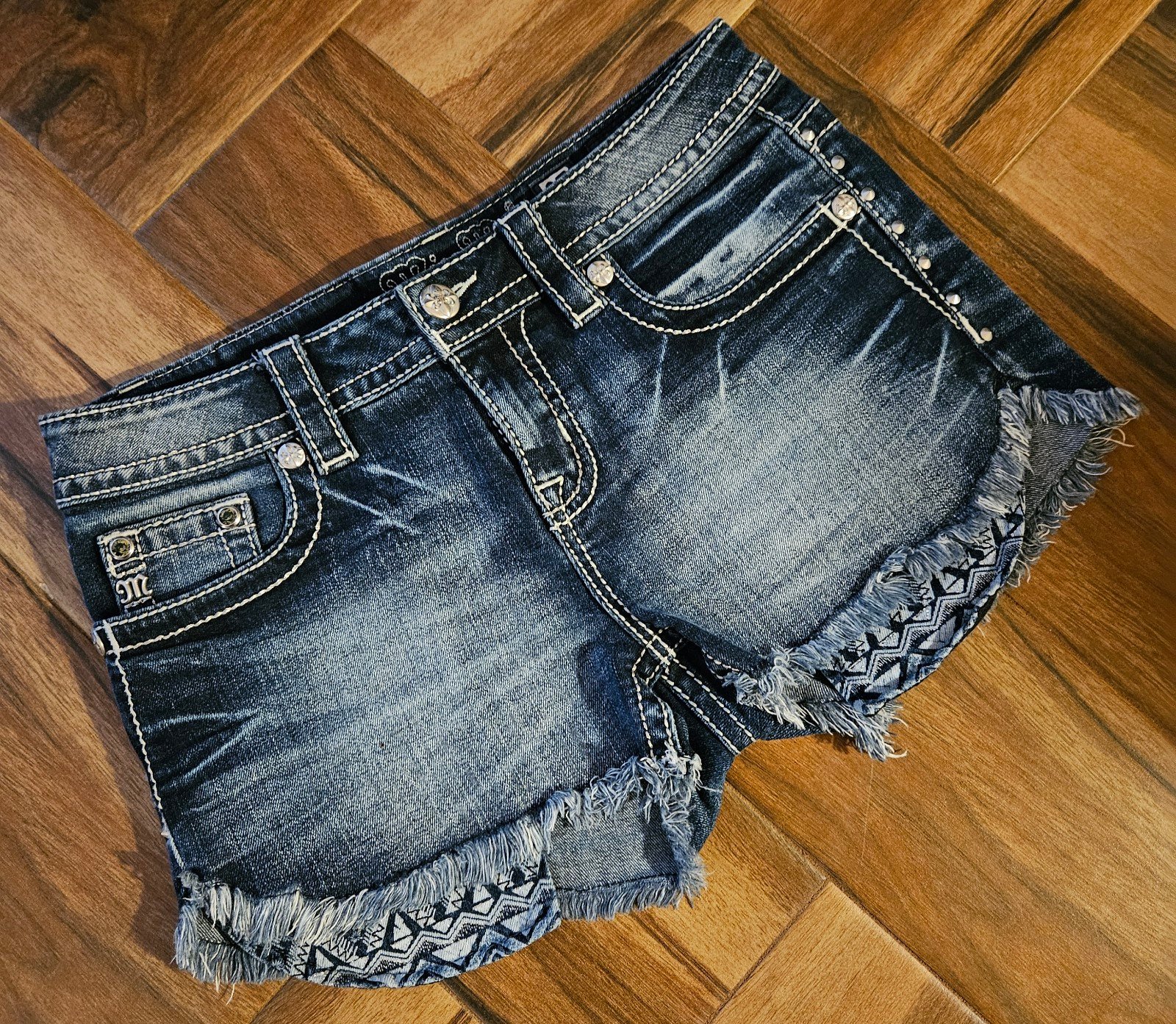 Miss Me Shorts 27
