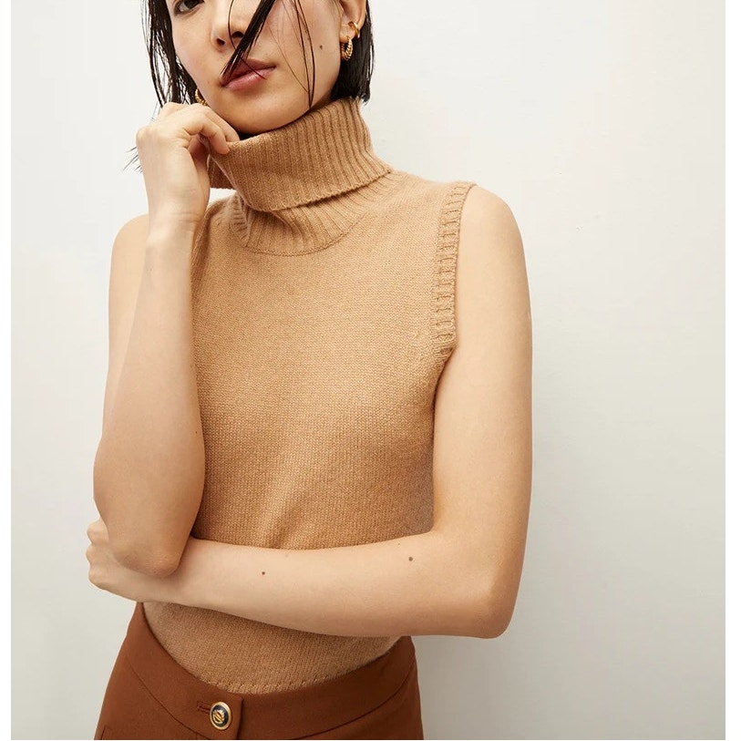 tseSAY | Medium | 100% Pure Cashmere Camel Turtleneck Sleeveless Sweater Tank