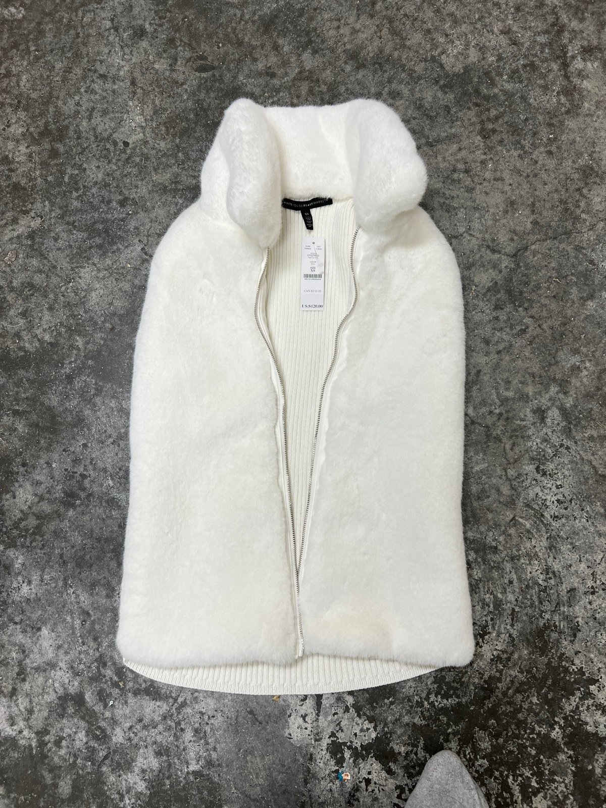NWT WHITE HOUSE BLACK MARKET COAT