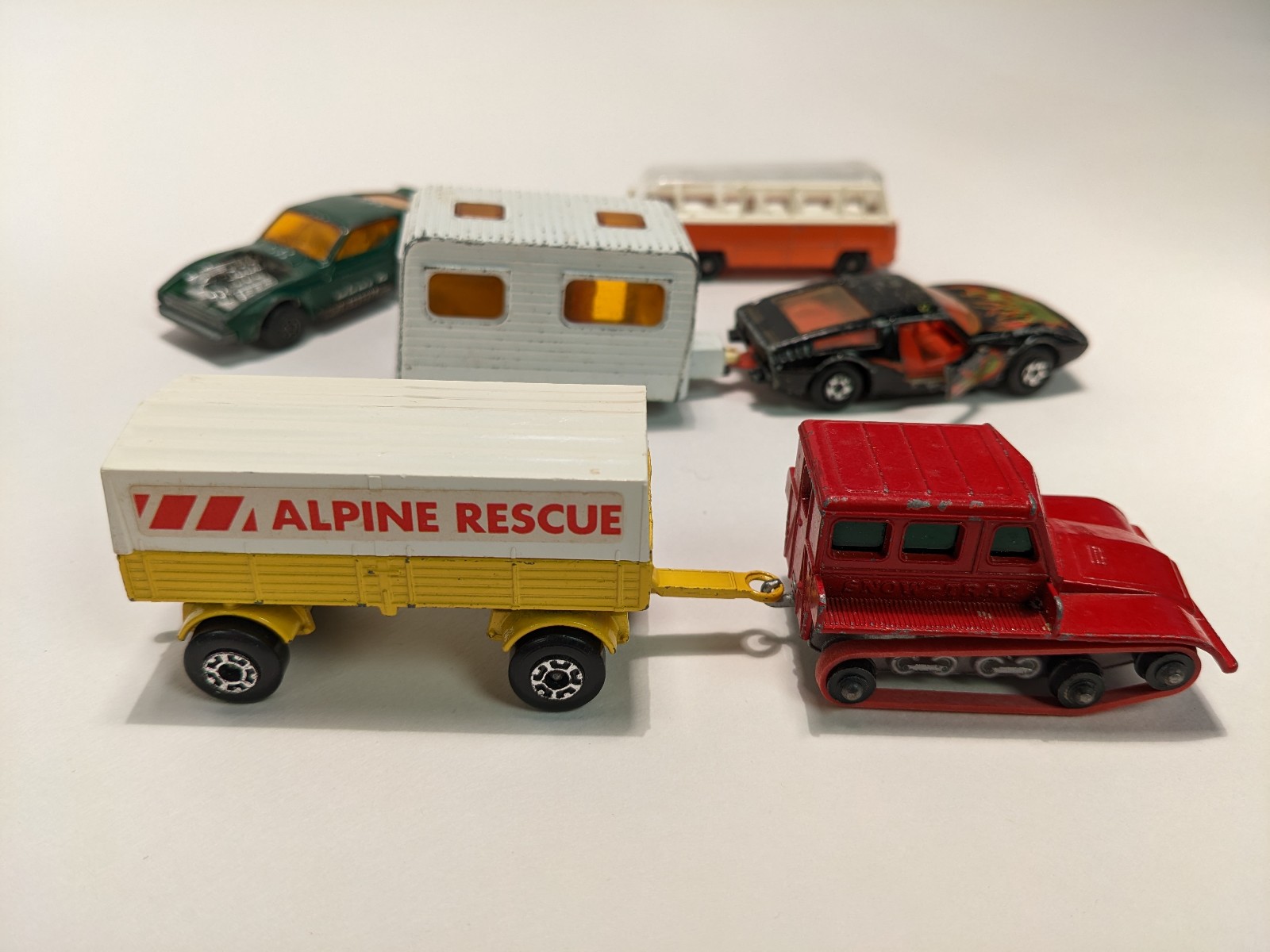 Vintage Lesney Matchbox Towable Lot