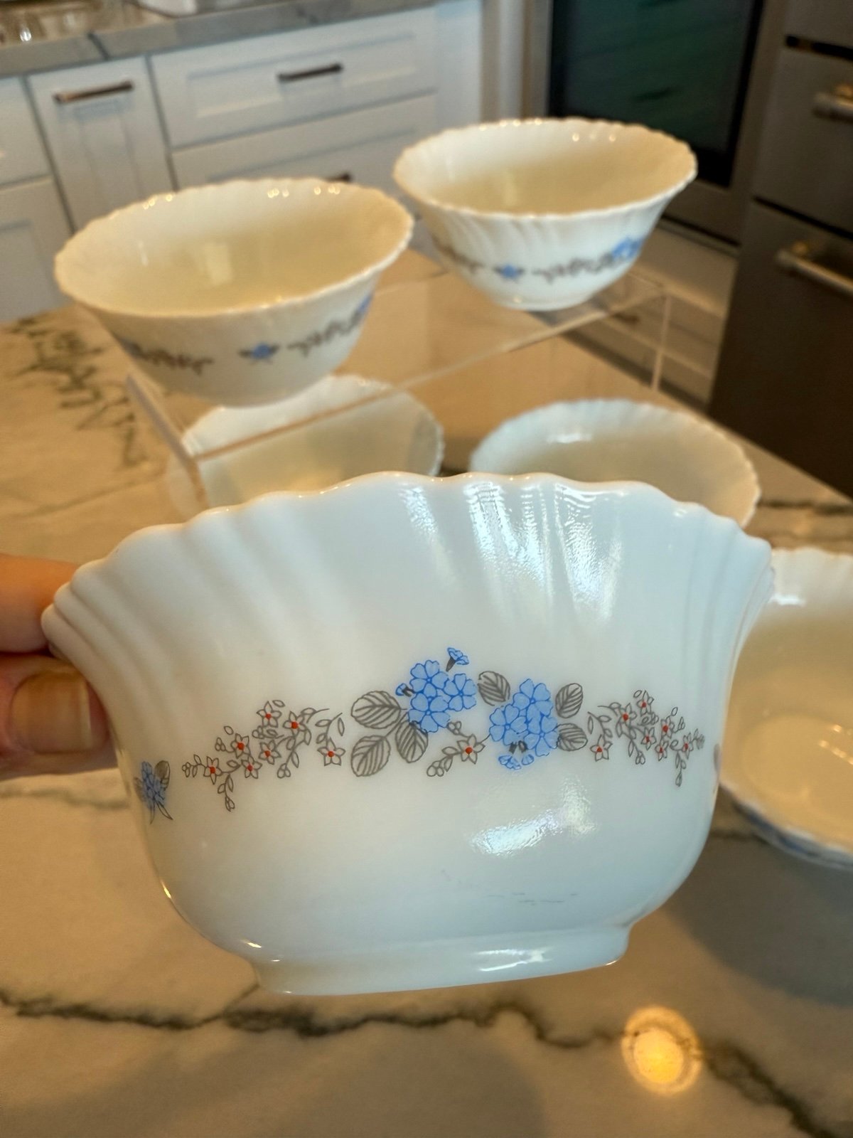RARE Vintage white milk glass bowls