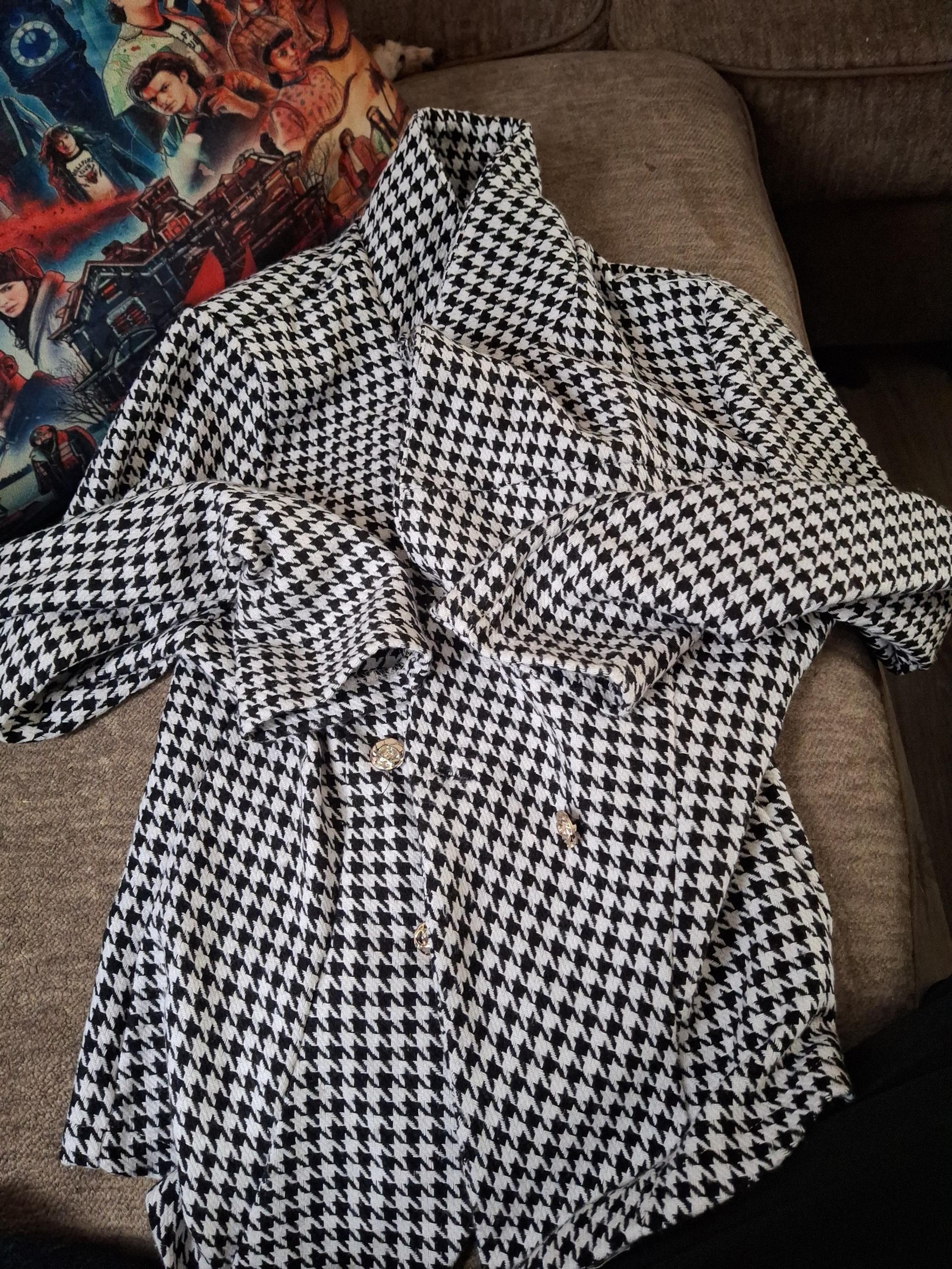 Womens jacket shein size small