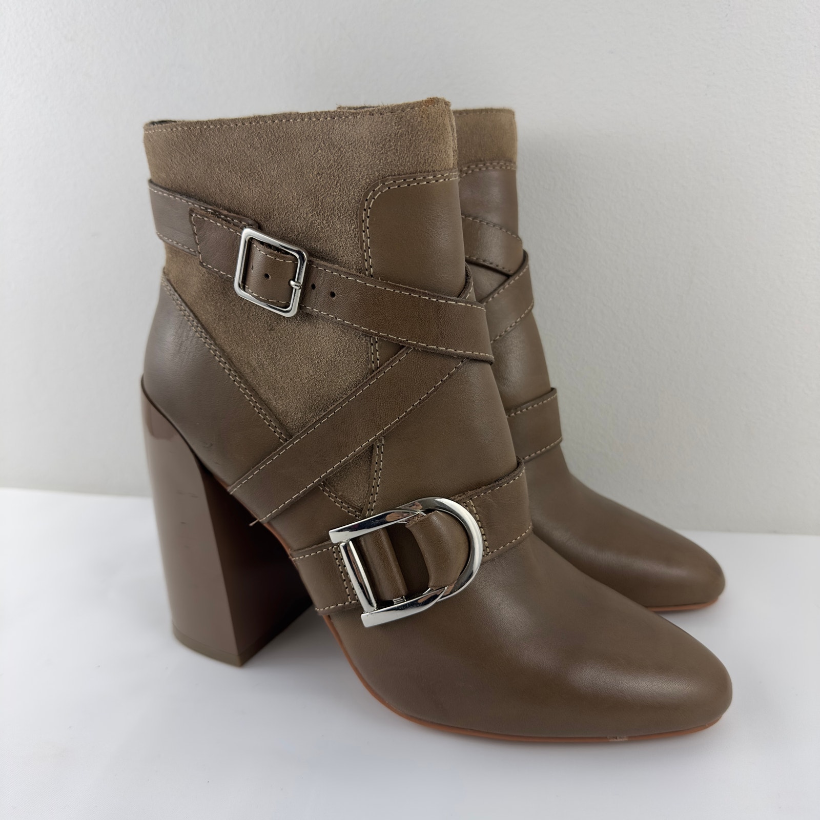 Vince Camuto Erillie Buckle Block Heel Bootie Ankle Boot in Wild Mushroom W-7