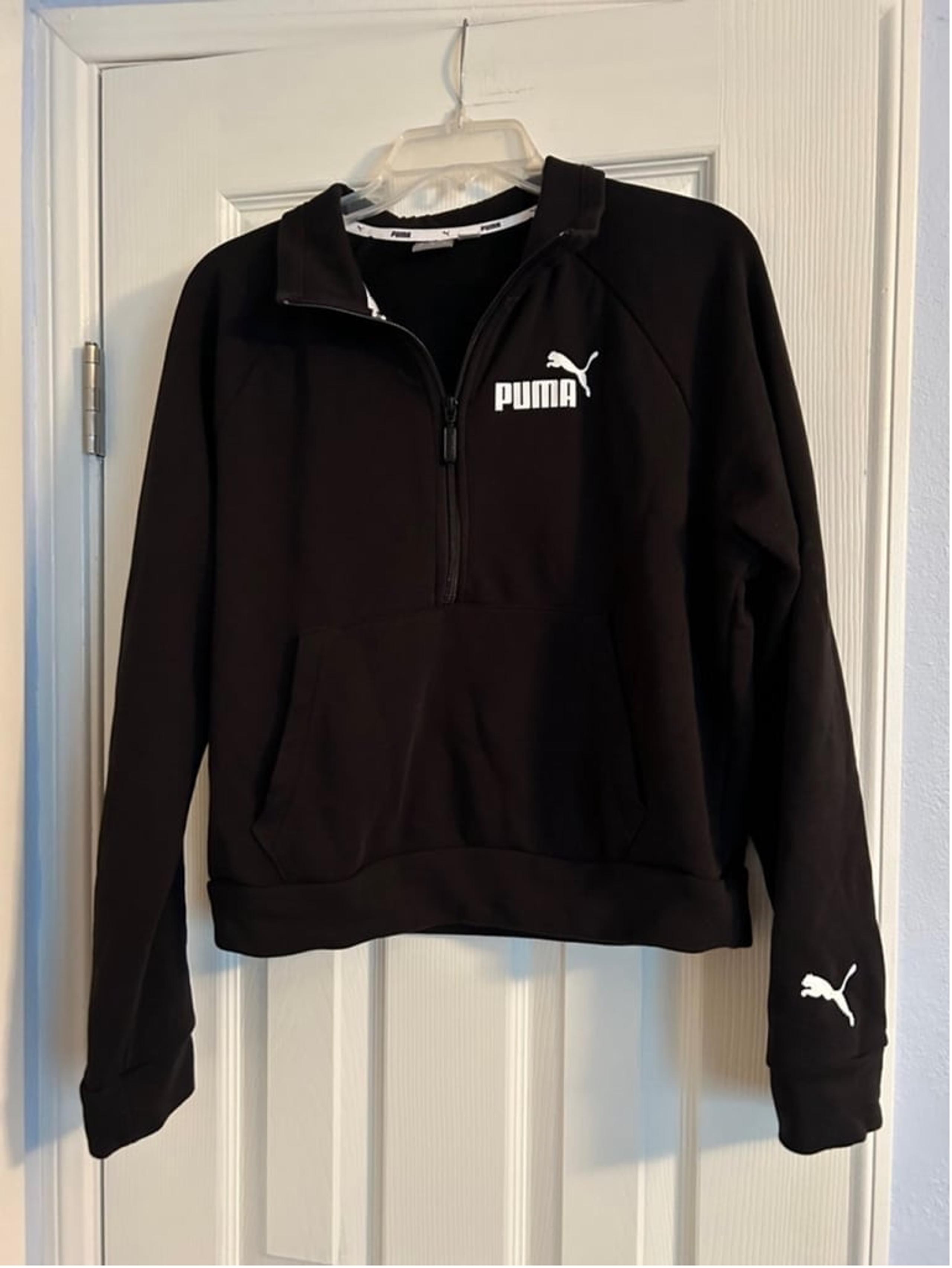 Puma Pullover Black Sweatshirt Size M