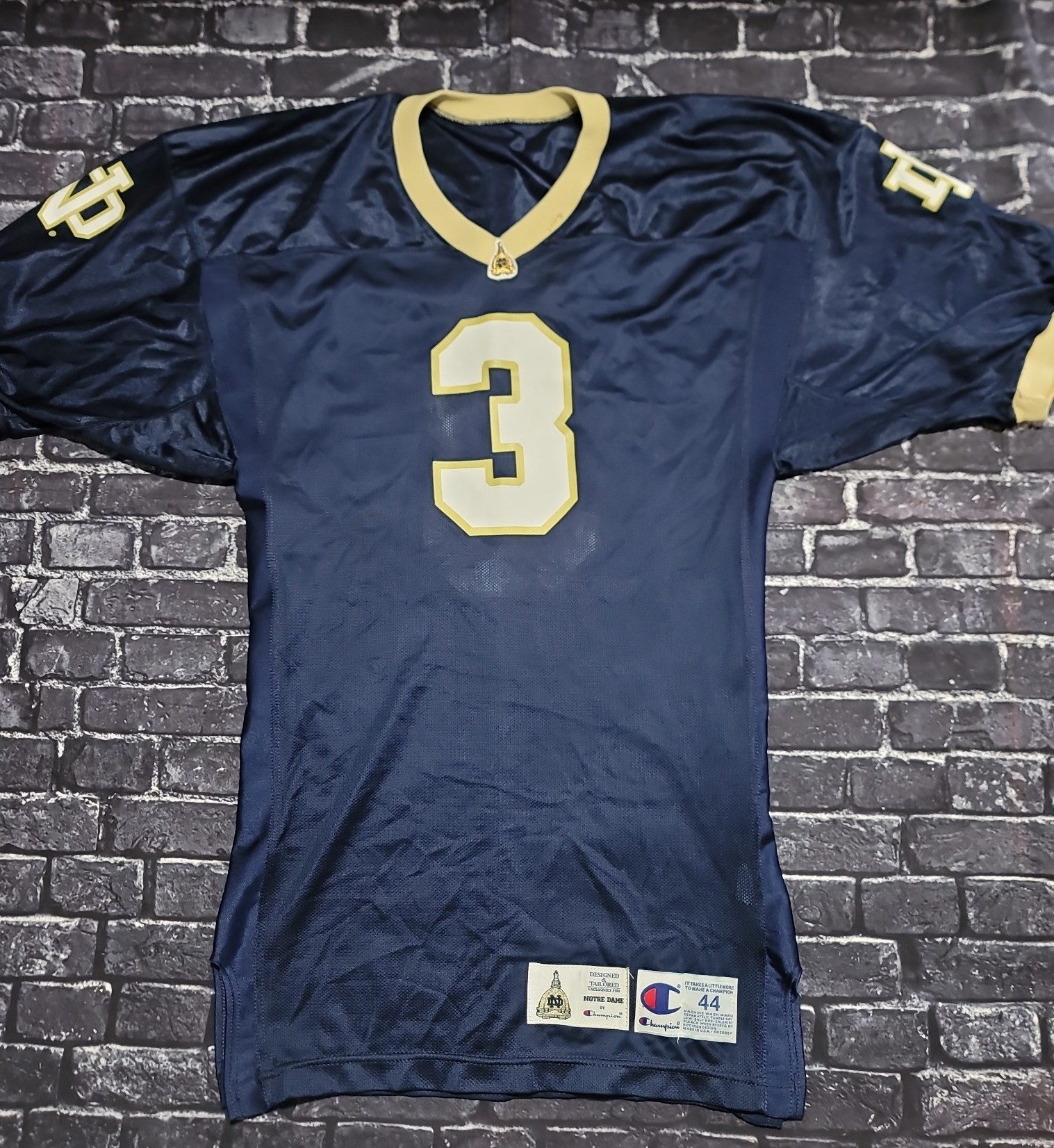 Champion Norte Dame Jersey size Large