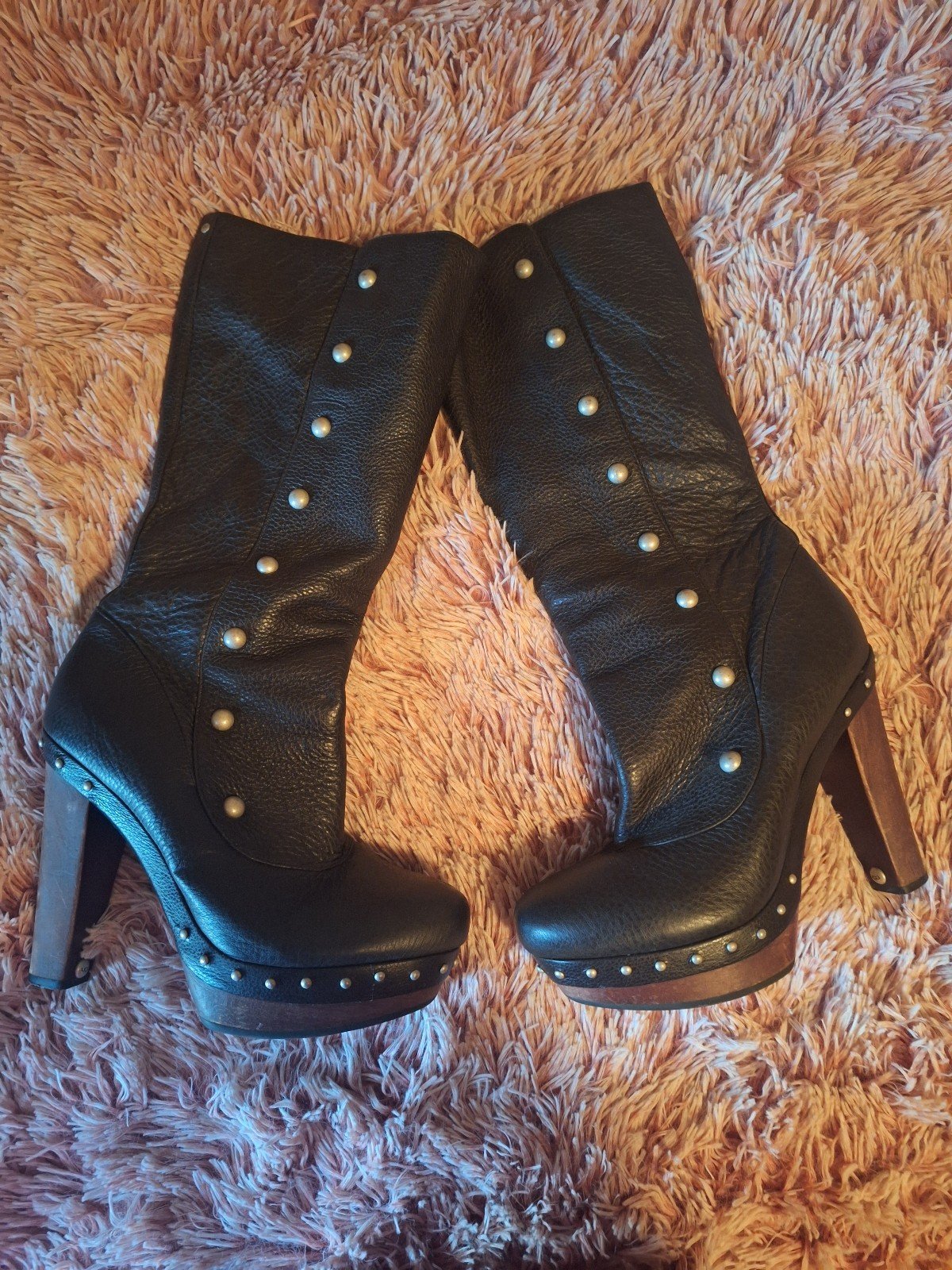 Ugg cosima black leather boots size 10