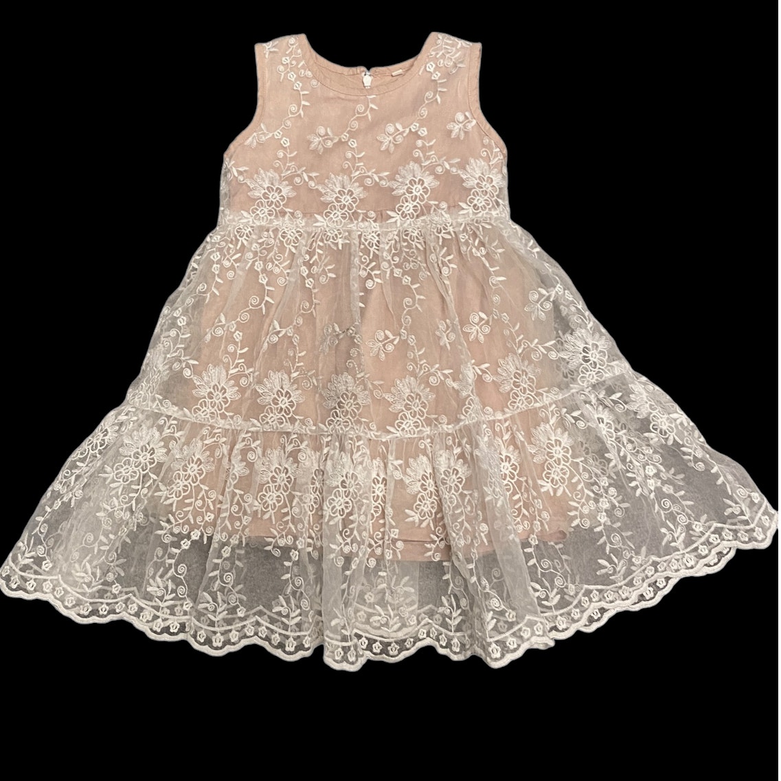 EUC 4T Toddler dressy fully lined crinoline Blush / Cream embroidered dress