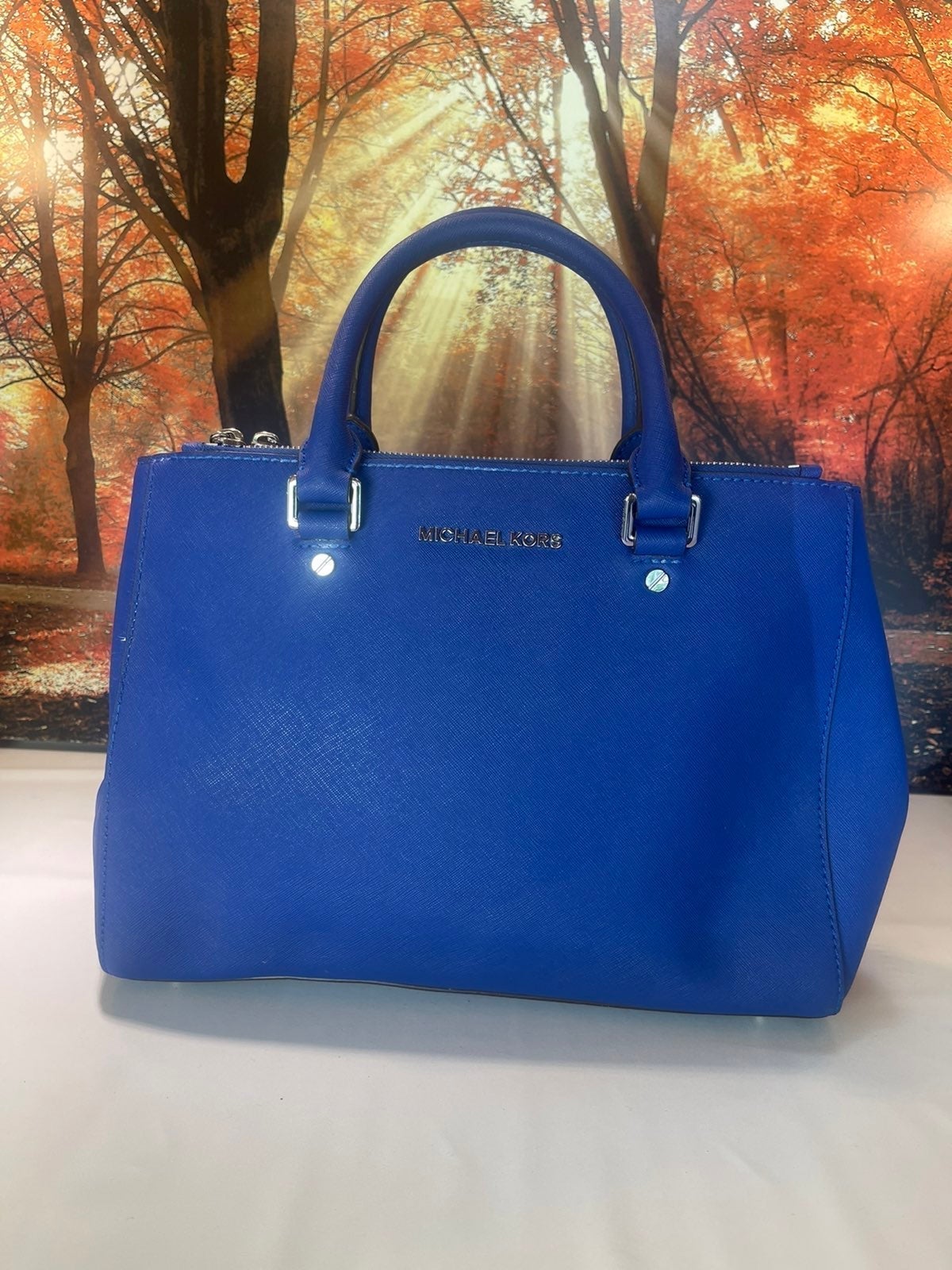 Selma medium cheap saffiano leather