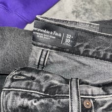 Abercrombie and Fitch ultra baggy men’s jeans