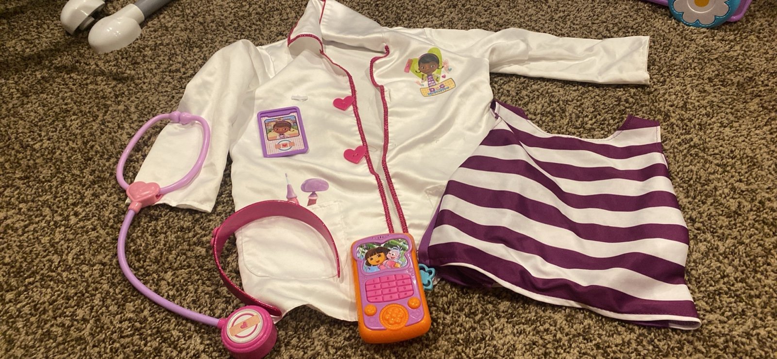 Doc Mcstuffins costume with extras