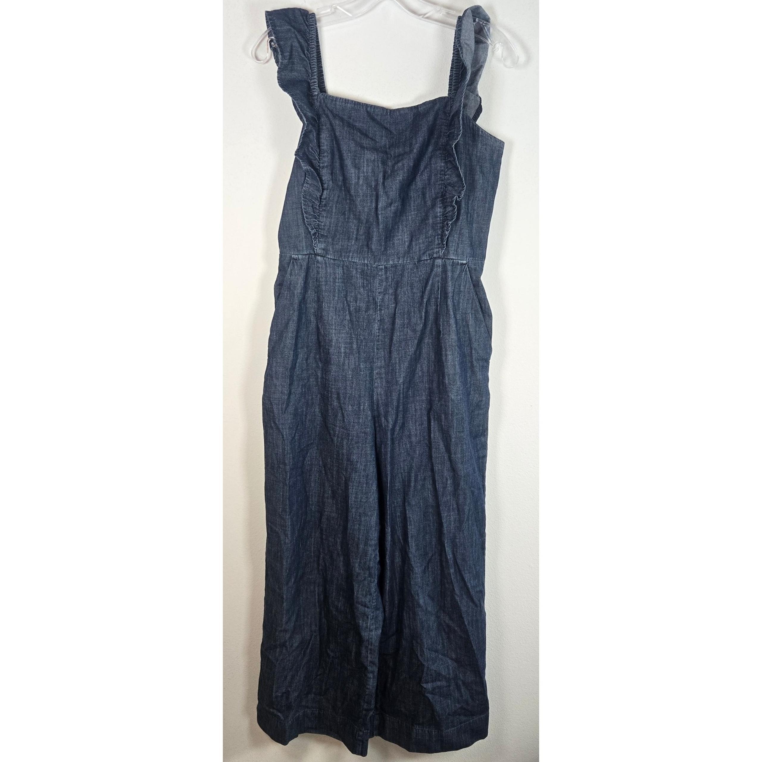 GAP Denim Jumpsuit Smocked Ruffle Strap Casual Blue Size 10 Wide leg Pockets